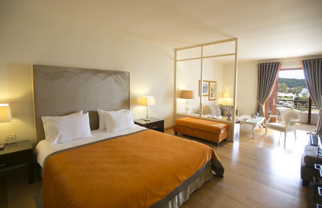 สกีอาทอส พรินเซสส์ Hotel อายา ปารัสเกวี ภายนอก รูปภาพ