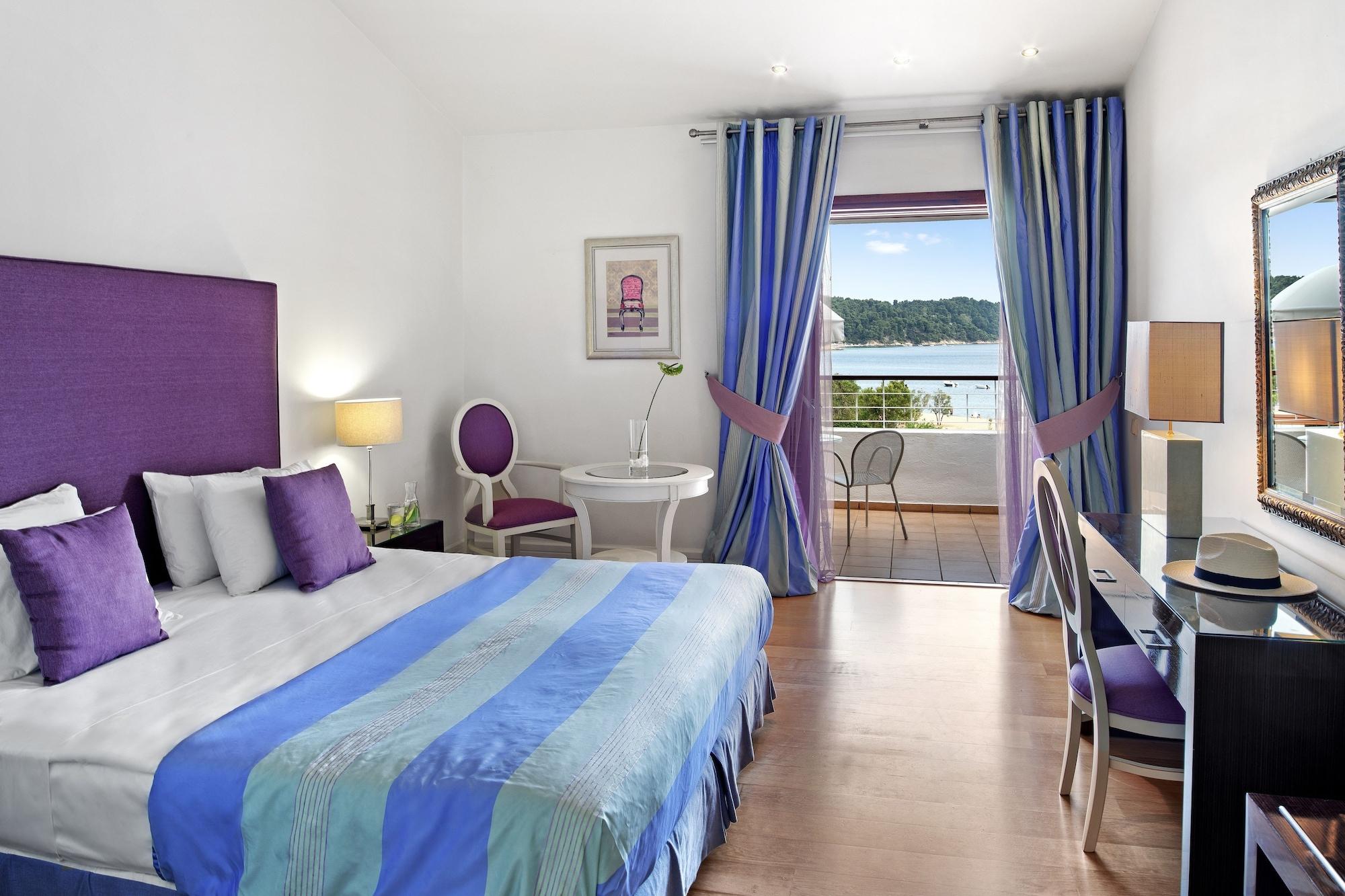 สกีอาทอส พรินเซสส์ Hotel อายา ปารัสเกวี ภายนอก รูปภาพ