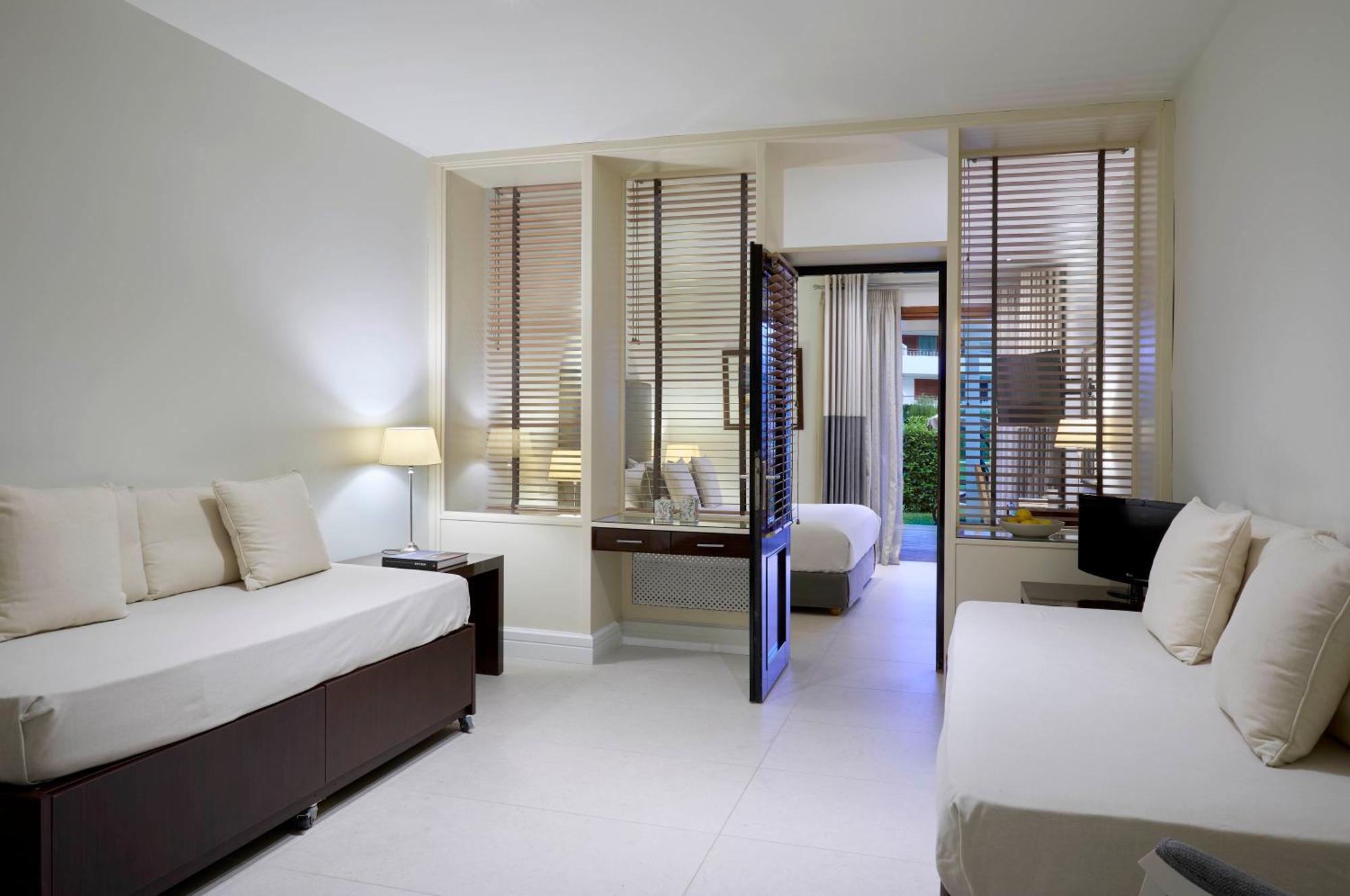 สกีอาทอส พรินเซสส์ Hotel อายา ปารัสเกวี ภายนอก รูปภาพ